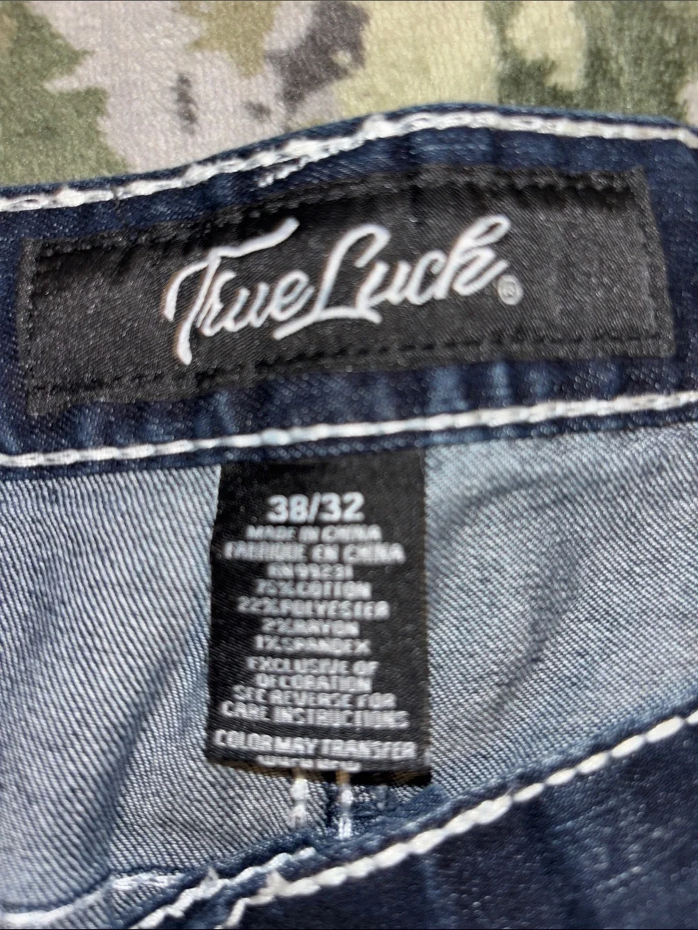 Men's True Luck Bootcut Jeans in Washed Dark Indigo - Vintage Look